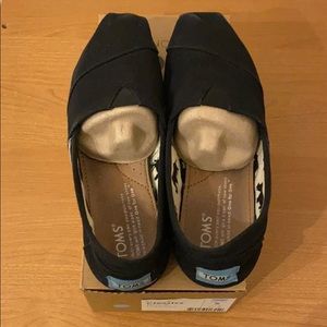 TOMS Classic Canvas